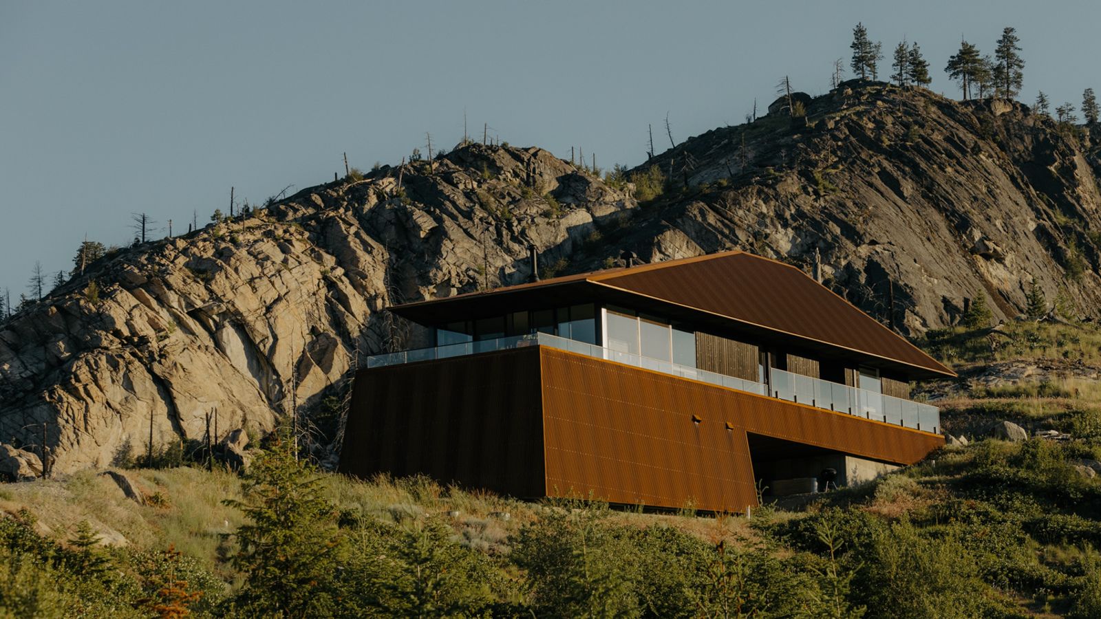 This remote, fire-resistant Okanagan home was modelled after the