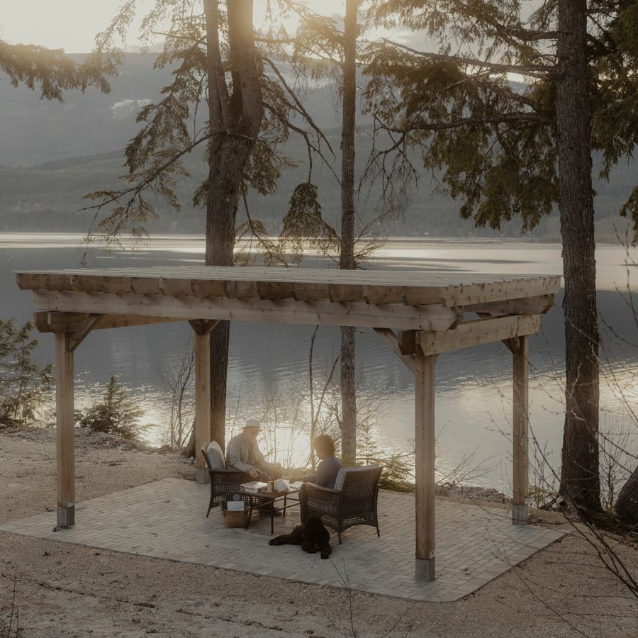 A Lakeside Vintage Wonderland - Macleans.ca
